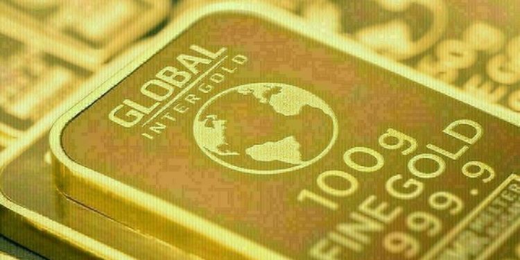 Gold sets new all-time high in Pakistan as global rates rise