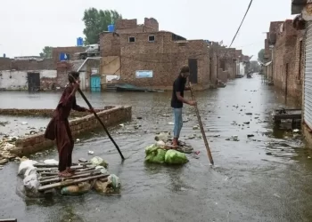 Heavy rain, overflowing rivers cause fresh flooding in northern Pakistan, India