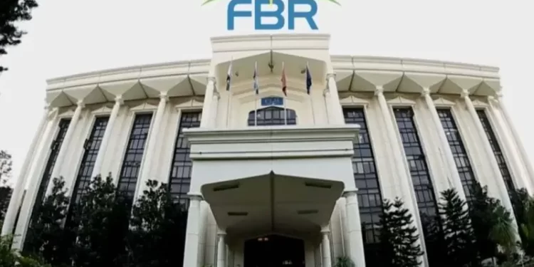 Income tax returns must be filed by Sept 30, clarifies FBR
