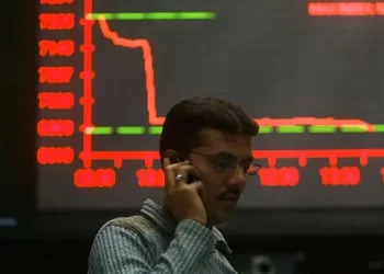 Index-heavy stocks lead decline as KSE-100 opens in red - Markets