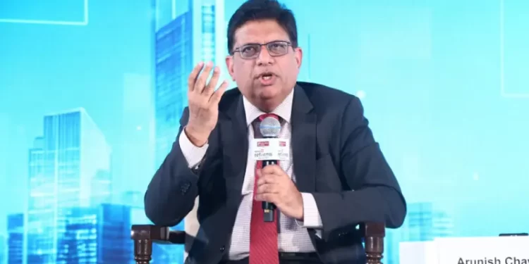 India plans minority stake sales in half a dozen state firms, official says