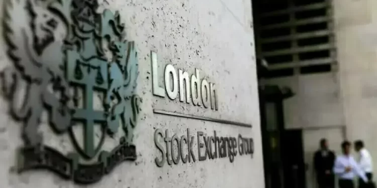 London stocks end event-packed week lower amid fiscal worries