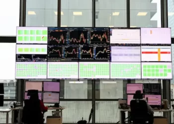 Paris stocks rise after French PM’s ouster