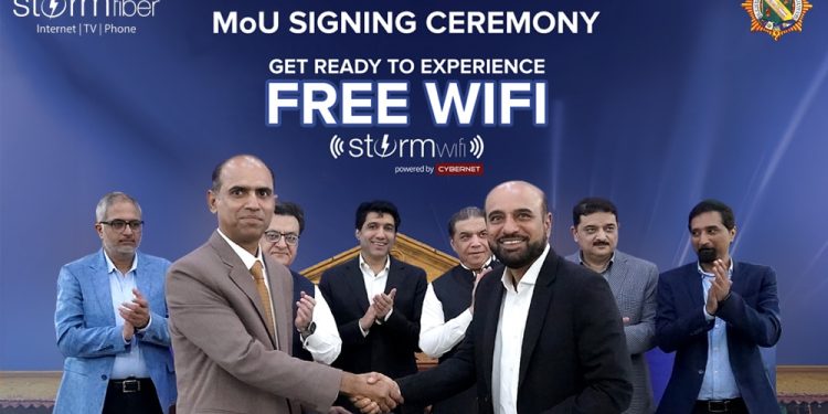 StormFiber Partners with Pakistan Railways to Launch Free WiFi at Karachi Cantt Station