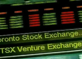 TSX edges higher on BoC, Fed rate cut optimism