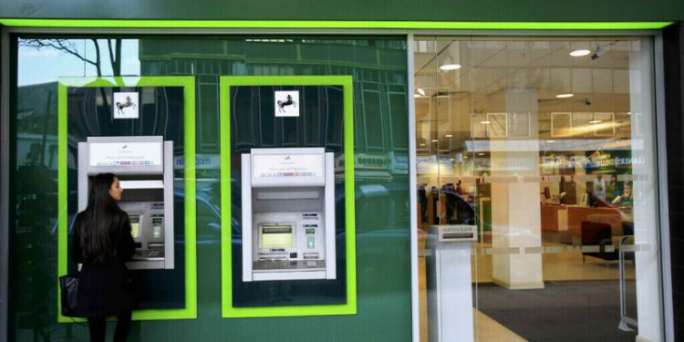 Thousands of Lloyds staff at risk of dismissal in performance overhaul, FT reports