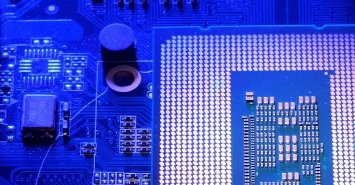 Trump mulls tariffs on foreign electronics based on number of chips, sources say