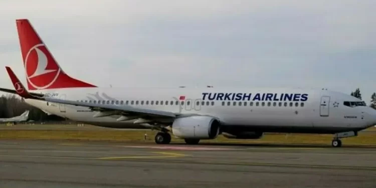 Turkish Airlines says will buy 225 Boeing planes