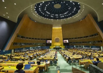 UN overwhelmingly endorses declaration on two-state solution for Palestinians, Israel