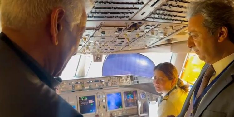 After five-year suspension, PIA resumes flights to UK