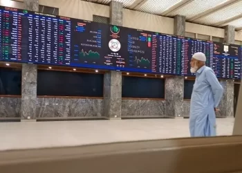 Bullish sentiments persist, KSE-100 gains nearly 1,800 points in early trade