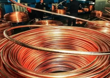 Copper strides higher on hopes for stimulus after China plenum