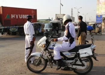 DIG Traffic’s vehicle runs afoul of Karachi’s new e-challan initiative, fined Rs10,000