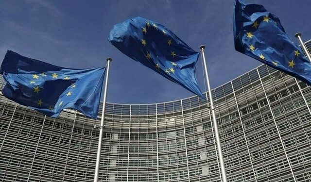 EU stages antitrust raids in vaccines co