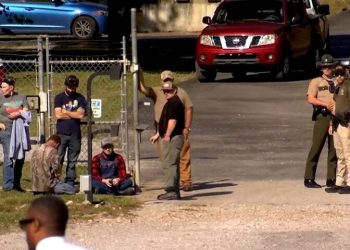 Eighteen presumed dead after blast at US explosives factory