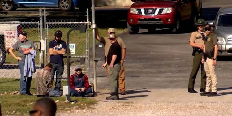 Eighteen presumed dead after blast at US explosives factory