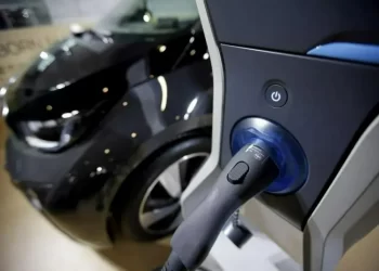 Experts warn structural hurdles slowing Pakistan’s EV adoption