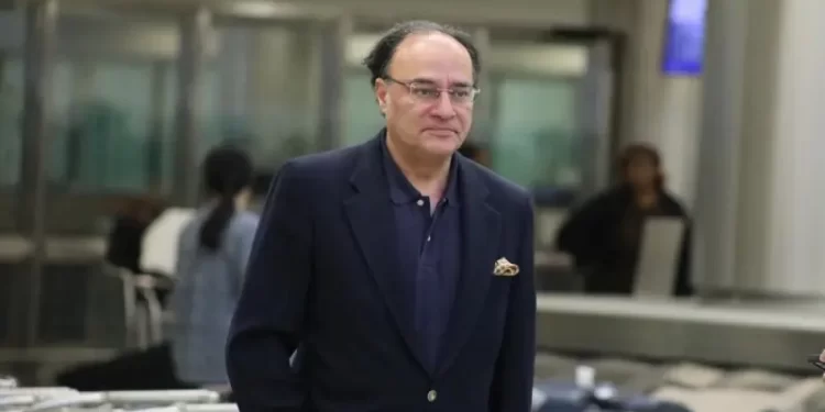 FinMin Aurangzeb arrives in Washington on six-day visit to attend IMF, WB meetings