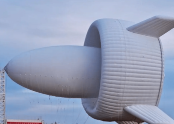 First-Ever! China Becomes First Country in World to Build Flying Wind Turbine