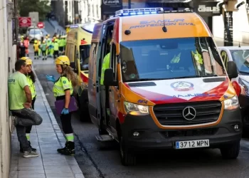 Four dead as six-storey building collapses in central Madrid