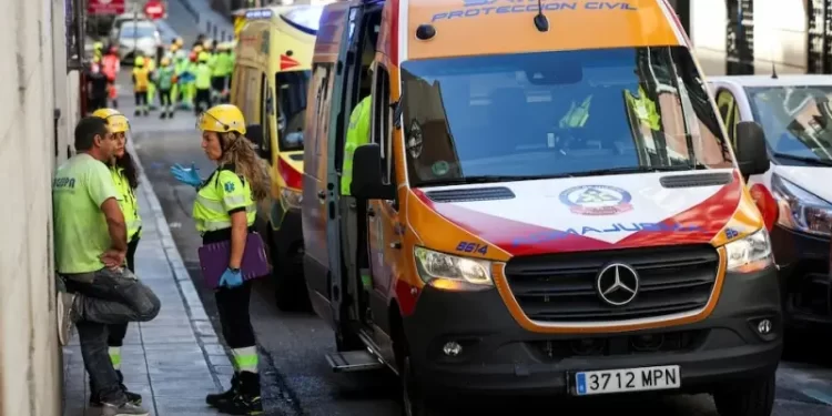 Four dead as six-storey building collapses in central Madrid