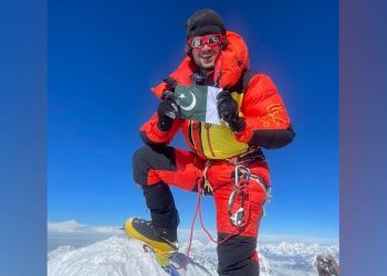“I Sold My Land, My Car, and I’m Still in Debt”, Pakistani Climber Says Govt Failed to Fulfil Promises of Support