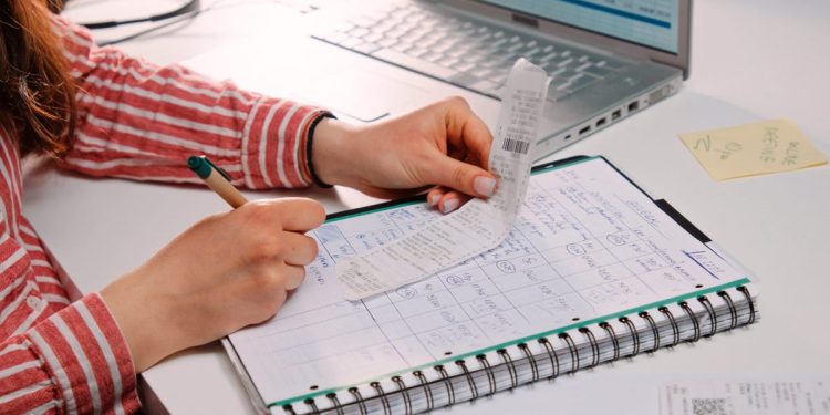 I have 5 kids, so unexpected costs always come up. To stay on budget, we don't spend any money for a week.