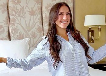 I stayed at a Four Seasons hotel for the first time. These 11 things blew me away and made my experience feel luxurious.