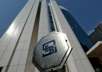 India races to reform financial sector as foreigners pull $17 billion