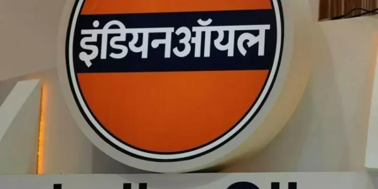 Indian Oil to team up with Vitol in global trading push, source says