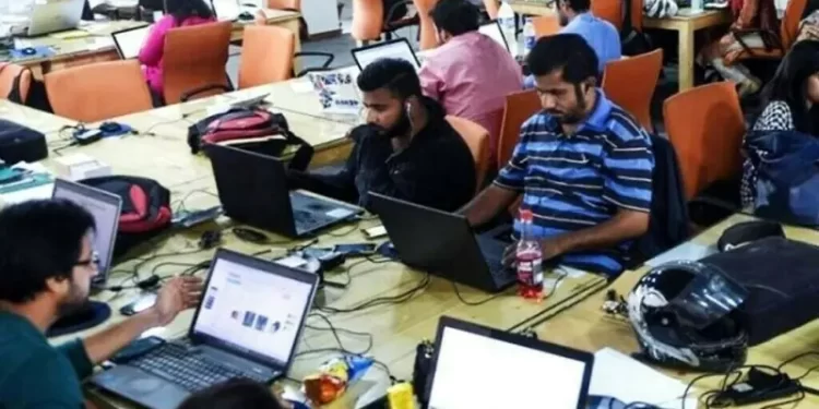 India’s IT sector shows signs of demand recovery as clients warm up to AI projects