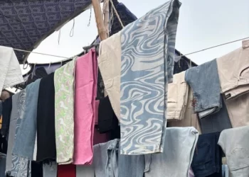 is karachi s landa scene still worth the hype we went thrifting to find out