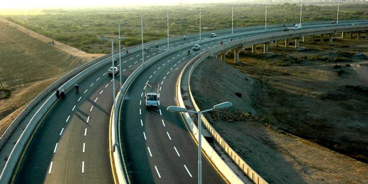 Islamabad–Lahore Motorway Reopens for All Traffic After Days-Long Closure