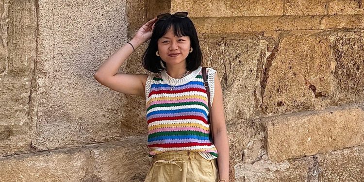 I've worked in Big Four consulting and Big Tech. Both were stressful, but I know which I'd pick if I restarted my career.