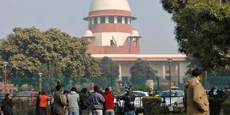 Lawyer tries to hurl object at India’s CJ over remark about Hindu god