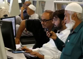 Pak-Afghan tensions dent investor sentiments, KSE-100 sheds over 4,500 points