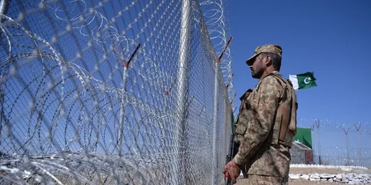 Pakistan and Afghanistan extend ceasefire, confirms diplomatic source