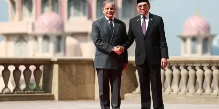 Pakistan seeks peace, stability in Afghanistan: PM Shehbaz tells Malaysian counterpart