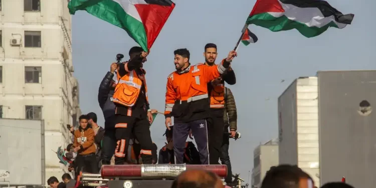 People Chant “Allahu Akbar” and Celebrate in Streets of G@za as Both Sides Agree to First Phase of Peace Plan