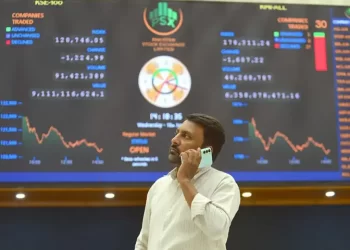 Positive momentum fuels rally, KSE-100 crosses 169,000 level
