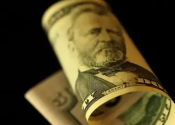 Rupee registers slight gain against US dollar