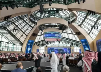 Saudi Arabia plans to refocus $925 billion fund after gigaproject delays, source says