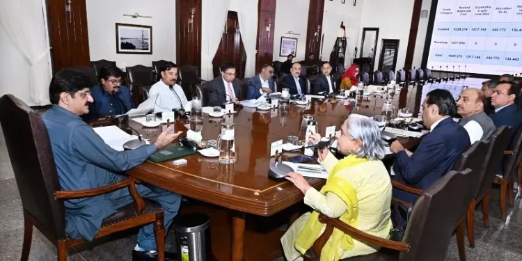 Sindh CM orders timely funding for engineering college in Gadap