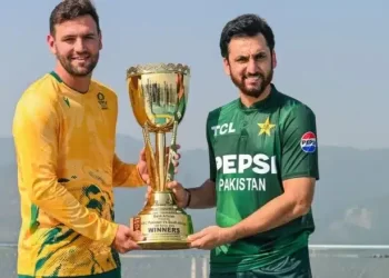 South Africa Sets Target of 195 Runs Against Pakistan in 1st T20 Match