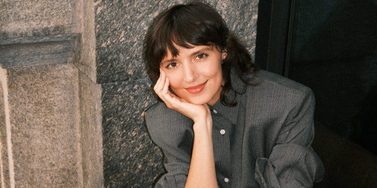 The 'Glucose Goddess' says 3 small diet tweaks revitalized her mood and energy. Here's how to use them wisely.