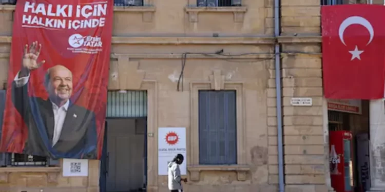 Turkish Cypriots vote for a leader as peace talks hang in balance