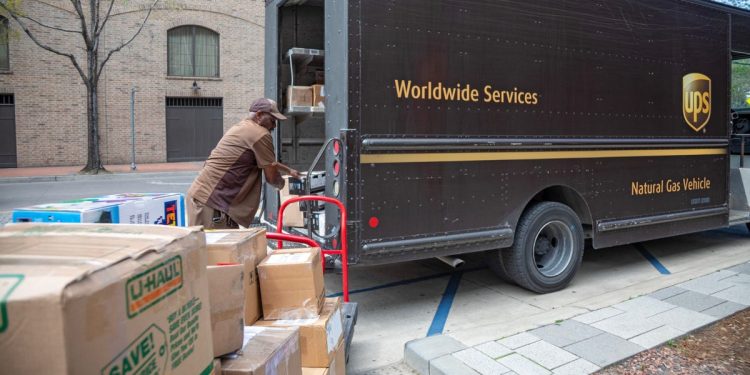 UPS customers say they're being charged the wrong tariff rates and can't get answers from the shipping service