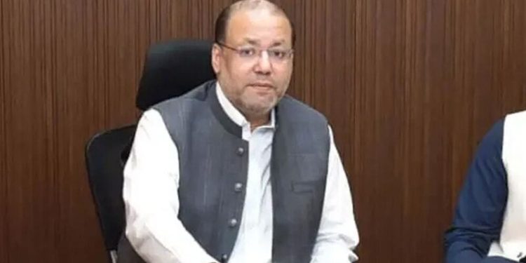 Various applications related to Punjab SEZs discussed