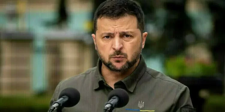 Zelenskiy says Kyiv ready for peace talks, but will not cede territory