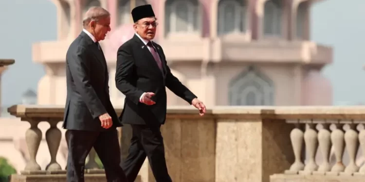 ‘Welcome step’: PM hails Malaysian announcement of import of Halal meat worth $200m from Pakistan